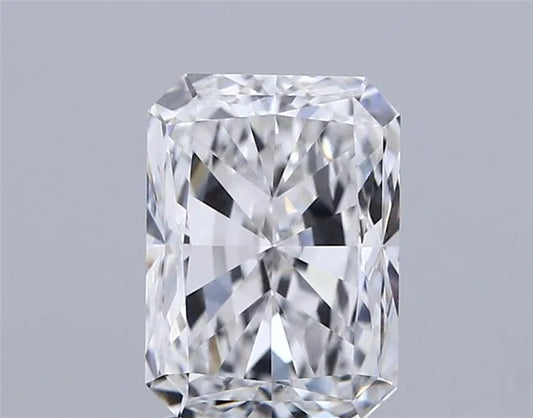 2.50ct Radiant Lab Grown Diamond (Colour D, Clarity VVS2, IGI)