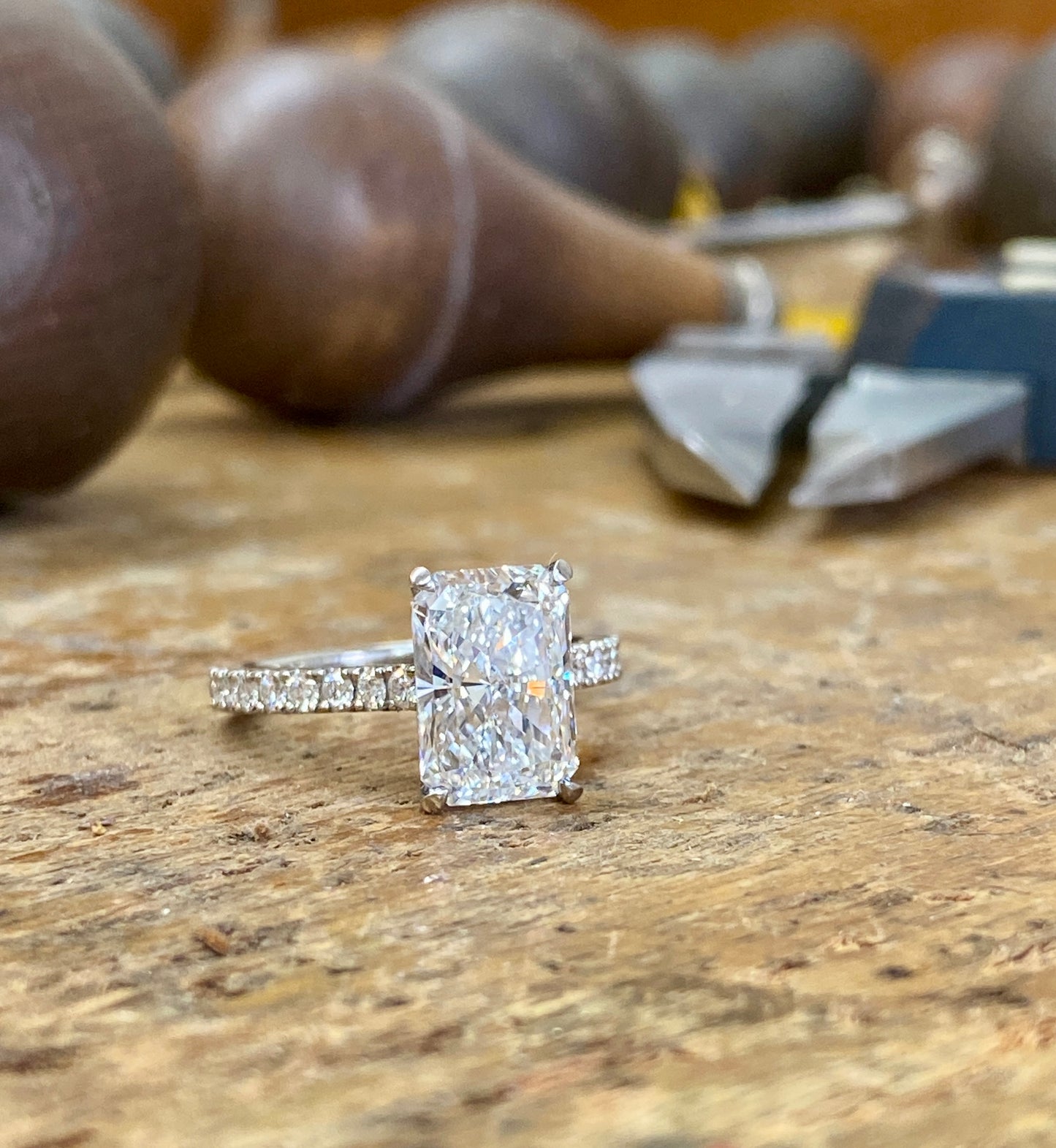 'Asteri' 2.50ct with Hidden Halo